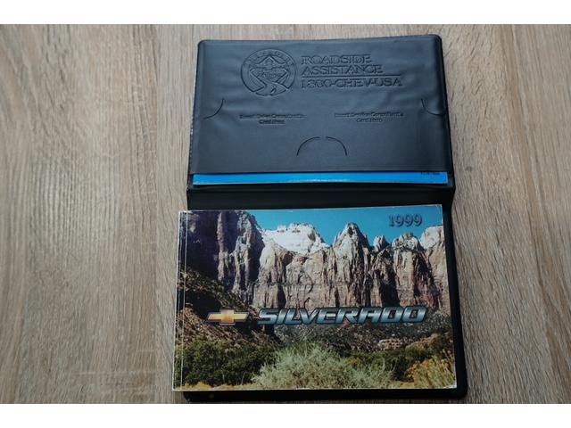 シボレーシルバラード 　１９９９ｙモデル　新車並行　ＬＳエクステンドキャブ　ＢＵＤＮＩＫ２０インチアルミ　ＢＵＤＮＩＫステアリング　ローダウン　新品社外ヘッド　ハードトノカバー　ＥＴＣ　バックカメラ　６人乗り（67枚目）