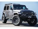 ジープ・ラングラーアンリミテッド サハラ　ＦＯＸショックアブソーバー　リフトアップ　ＢＬＡＣＫＲＨＩＮＯ２０インチＡＷ　ＭＡＧＮＡＦＬＯＷマフラー　ＮＩＴＴＯ　ＧＲＡＰＰＬＥＲ３７タイヤ　Ｓｍｉｔｔｙｂｉｌｔウィンチ＆ラック　社外Ｆ＆Ｒバンパ（6枚目）