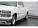 　１９９９ｙモデル　新車並行　ＬＳエクステンドキャブ　ＢＵＤＮＩＫ２０インチアルミ　ＢＵＤＮＩＫステアリング　ローダウン　新品社外ヘッド　ハードトノカバー　ＥＴＣ　バックカメラ　６人乗り（45枚目）
