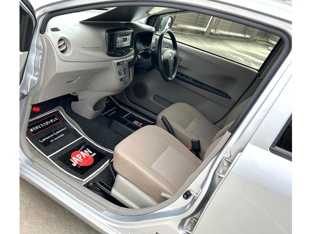 ミライース L メモリアルエディション エアコアイドル アイドリングストップ キーレス CDデッキ ヘッドライトレベライザー 助手席側エアバック 運転席エアバック(3枚目)