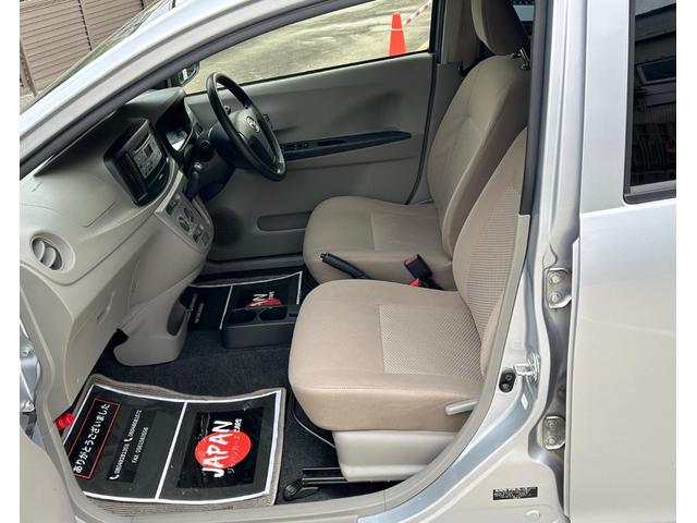 ミライース L メモリアルエディション エアコアイドル アイドリングストップ キーレス CDデッキ ヘッドライトレベライザー 助手席側エアバック 運転席エアバック(4枚目)