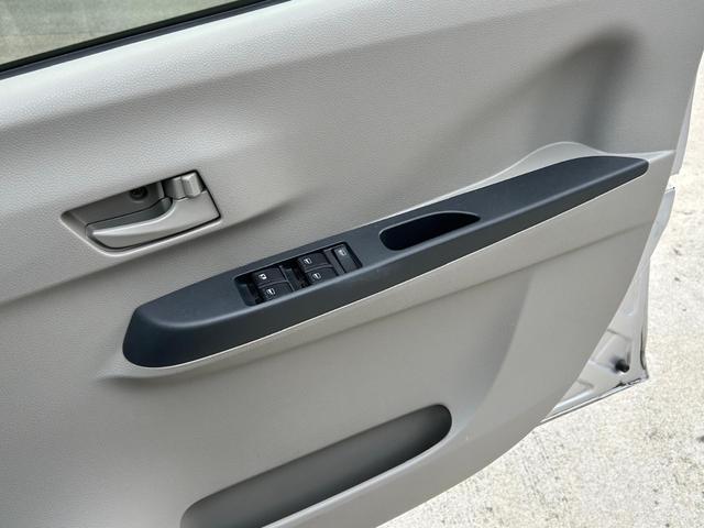 ミライース L メモリアルエディション エアコアイドル アイドリングストップ キーレス CDデッキ ヘッドライトレベライザー 助手席側エアバック 運転席エアバック(10枚目)