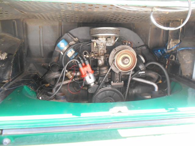 1971年モデル 右ハンドル 5ナンバー 乗用車登録 サードシート 1600エンジン シングルキャブ フロントディスクブレーキ ホイールトリムリング(20枚目)