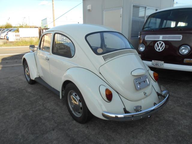 ビートル 　１９７２年モデル　スタンダード　１２００エンジン　シングルキャブ　ロアバックシート　純正ハンドル　純正シフター　純正１５インチホイール　ノーマルストックコンディション（60枚目）