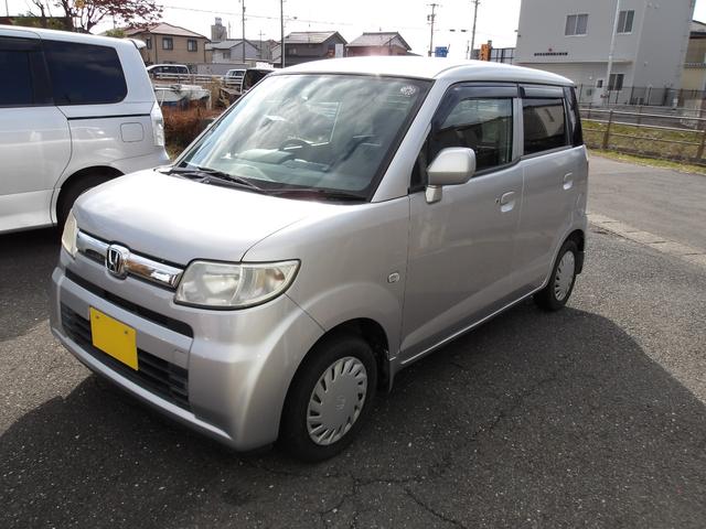 ゼスト Ｄ　バックカメラ・オートエアコン・電動格納ミラー・パワステ・パワーウィンドー・車検２年付（4枚目）