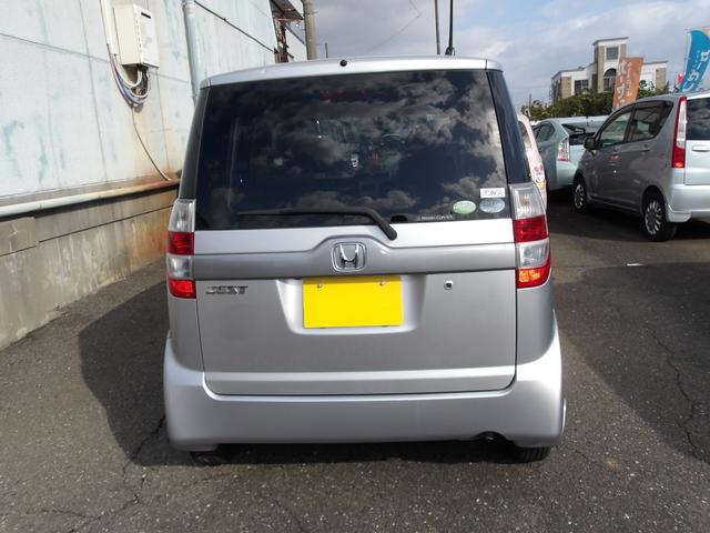 ゼスト Ｄ　バックカメラ・オートエアコン・電動格納ミラー・パワステ・パワーウィンドー・車検２年付（6枚目）