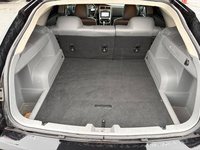 ダッジ・マグナム ＲＴ　ＨＥＭＩ　Ｖ８　５７００ｃｃ　サンルーフ　左Ｈ　２００５年モデル　新車並行　３ナンバー（21枚目）