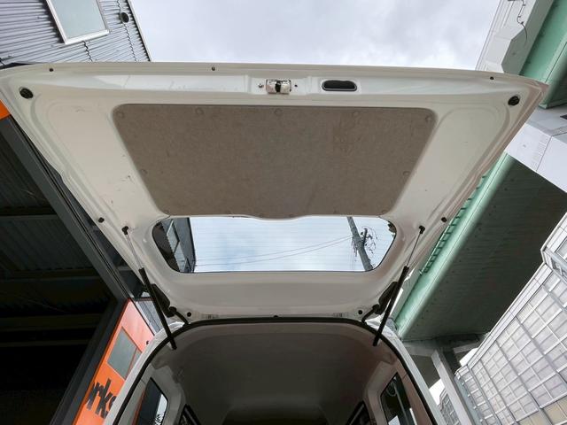 エブリイ ＰＣリミテッド　禁煙車　カーナビ　バックガイドモニター　Ｂｌｕｅｔｏｏｔｈ　電動格納ミラー　オートライト　ＥＴＣ　ハイルーフ　４ＡＴ（18枚目）