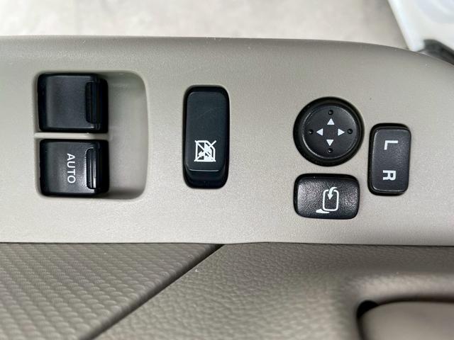 エブリイ ＰＣリミテッド　禁煙車　カーナビ　バックガイドモニター　Ｂｌｕｅｔｏｏｔｈ　電動格納ミラー　オートライト　ＥＴＣ　ハイルーフ　４ＡＴ（39枚目）