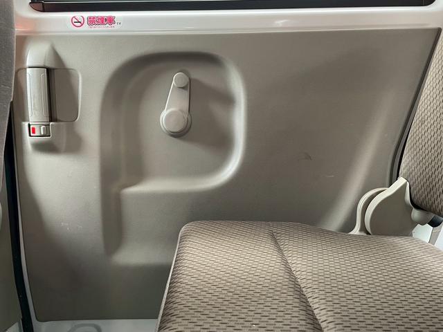 エブリイ ＰＣリミテッド　禁煙車　カーナビ　バックガイドモニター　Ｂｌｕｅｔｏｏｔｈ　電動格納ミラー　オートライト　ＥＴＣ　ハイルーフ　４ＡＴ（40枚目）