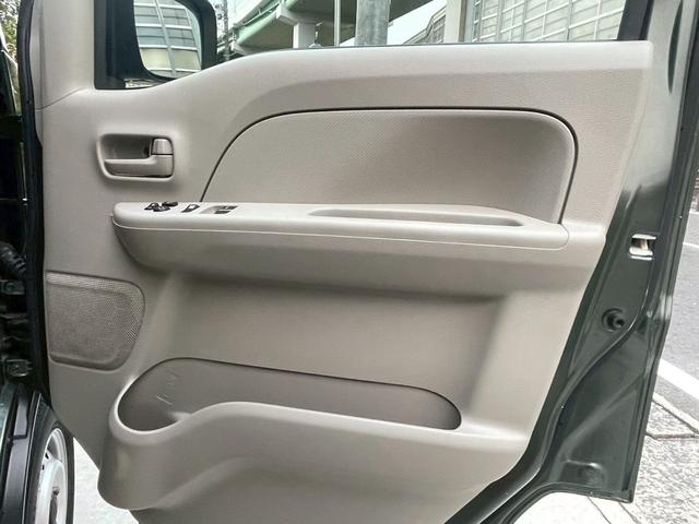 エブリイ ＰＣリミテッド　カーナビ　ＴＶ　バックモニター　セーフティサポート　４ＡＴ　ハイルーフ（30枚目）