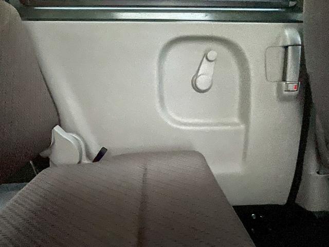 エブリイ ＰＣリミテッド　カーナビ　ＴＶ　バックモニター　セーフティサポート　４ＡＴ　ハイルーフ（32枚目）