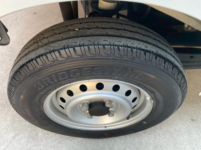 ＮＶ１００クリッパーバン 　スタッドレスタイヤ付　電動格納ミラー　オートライト　パーキングセンサー　ドラレコ　ＥＴＣ　純正オーディオ（22枚目）