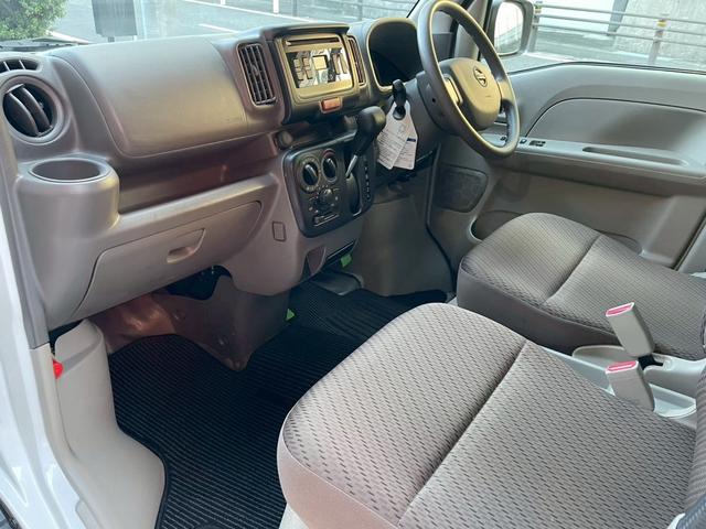 ＮＶ１００クリッパーバン 　スタッドレスタイヤ付　電動格納ミラー　オートライト　パーキングセンサー　ドラレコ　ＥＴＣ　純正オーディオ（35枚目）