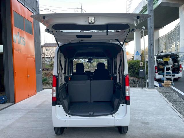 Ｎ－ＶＡＮ Ｇ・ホンダセンシング　ホイール付スタッドレスタイヤ有（車載）（17枚目）