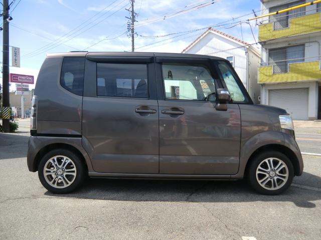 Ｎ－ＢＯＸ Ｇ・Ｌパッケージ　禁煙車／スマートキー／プッシュスタート／ナビ／ＴＶ／ＢＴ／Ｂカメラ／ＥＴＣ／アイドリングストップ／左側電動スライドドア／純正アルミ／サイドウインカー／ＡＡＣ／電格ミラー／車検２年／保証付き（13枚目）