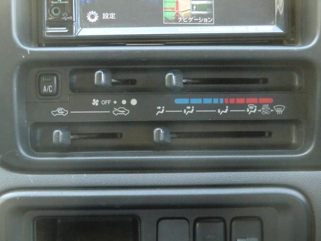 ハイゼットカーゴ スペシャル　ハイルーフ／４ＷＤ／５速ＭＴ／ナビ／Ｂｌｕｅｔｏｏｔｈ／ＥＴＣ／キーレス／タイミングチェーン／両側スライド／メンテナンスノート／車検２年／保証付き（33枚目）