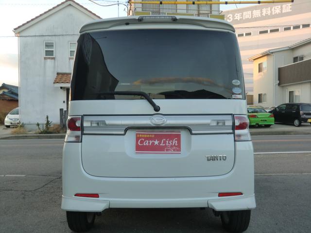 タント カスタムＲＳ　ターボ／禁煙車／スマキー／モモハン／ＥＴＣ／左パワ－スライドドア／純正アルミ／社外オーディオ／ＨＩＤヘッドライト／フォグランプ／オートエアコン／電格ミラー／車検２年／保証付き（12枚目）