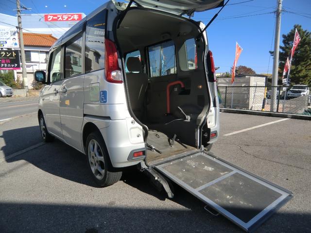 スペーシア ６６０Ｅウィズ　車いす移動車　リアシート無　禁煙車／スマキー／Ｐスタート／レーダーブレーキサポート付／横滑り防止／ナビ／両側スライド／社外アルミ／オートエアコン／電格ミラー／車検２年／保証付き（14枚目）