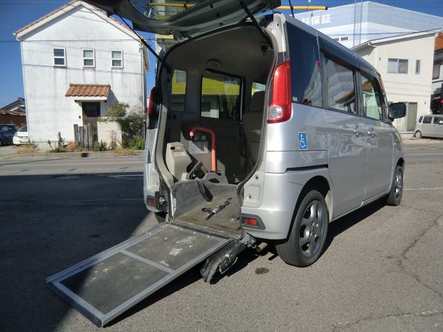 スペーシア ６６０Ｅウィズ　車いす移動車　リアシート無　禁煙車／スマキー／Ｐスタート／レーダーブレーキサポート付／横滑り防止／ナビ／両側スライド／社外アルミ／オートエアコン／電格ミラー／車検２年／保証付き（16枚目）