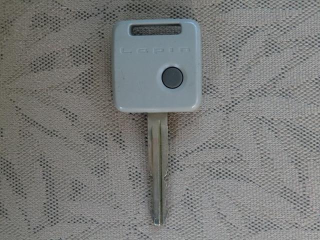 アルトラパン Ｇ　エディション　４ＷＤ／禁煙車／キーレス／シートヒーター／純正オーディオ／純正アルミ／純正マットレス／タイミングチェーン／電格ミラー／車検２年／保証付き（33枚目）