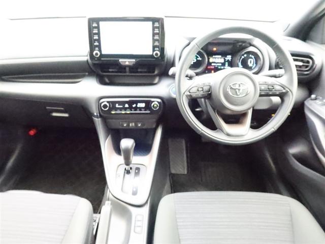 ヤリス ハイブリッドZ ナビ フルセグ 全方位モニター ドラレコ 衝突被害軽減システム ETC スマートキー LED 寒冷地 サイドバイザー リヤワイパー クリアランスソナー AW シートヒーター オートライト ワンオーナー(5枚目)