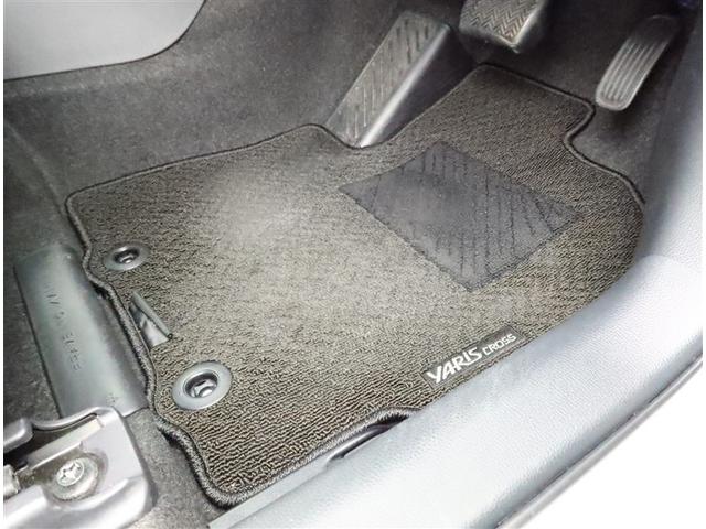 ヤリスクロス ハイブリッドＺ　ナビＢモニター　ドラレコ　ミュージックプレイヤー接続可衝突被害軽減システム　ＥＴＣ　電動シート　スマートキー　ＬＥＤ　クルコン　リヤワイパー　クリアランスソナー　シートヒーター　オートライト１オーナー（24枚目）