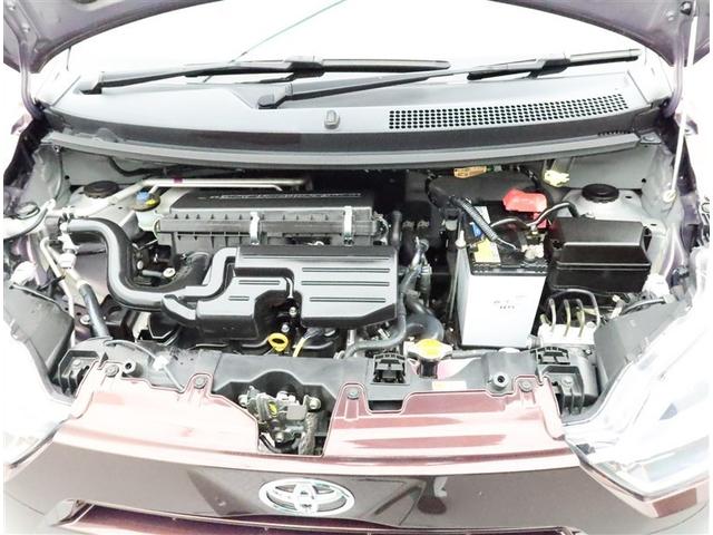 スチームがけでエンジンルームの汚れも綺麗にクリーニング！エンジンルームが綺麗ですと日常点検もしやすく、コンディションのチェックや維持の面でとってもプラスですね！