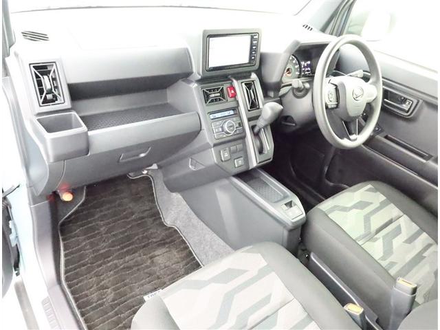 タフト Ｘ　パノラマルーフ　ＳＤナビ　ワンセグ　全方位モニター　オートＡＣ　衝突被害軽減システム　スマートキー　ＬＥＤライト　アイドリングストップ　サイドバイザー　ソナーセンサー　電動格納ドアミラー　オートライト（5枚目）