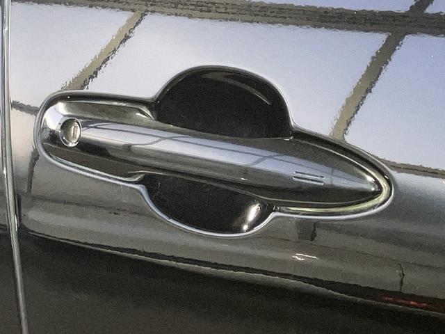 プリウス Ｓセーフティプラス　クリアランスソナー　レーンアシスト　オートクルーズコントロール　パークアシスト　衝突被害軽減システム　バックカメラ　ナビ　ＴＶ　アルミホイール　オートマチックハイビーム　オートライト（58枚目）