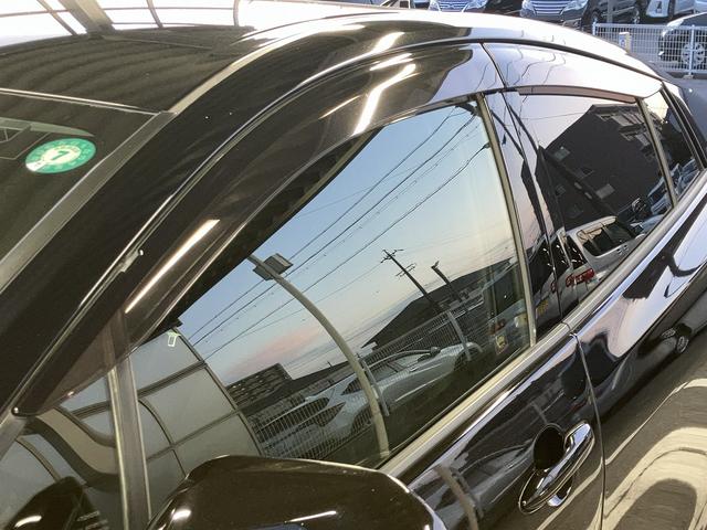 プリウス Ｓセーフティプラス　クリアランスソナー　レーンアシスト　オートクルーズコントロール　パークアシスト　衝突被害軽減システム　バックカメラ　ナビ　ＴＶ　アルミホイール　オートマチックハイビーム　オートライト（63枚目）