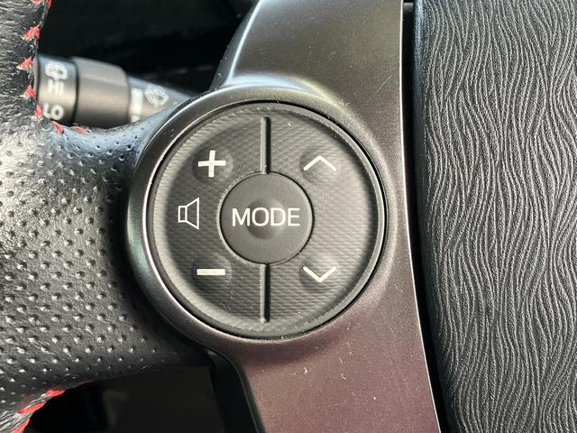 プリウス Ｓツーリングセレクション・Ｇ’ｓ　ＥＴＣ　バックカメラ　ナビ　ＴＶ　アルミホイール　オートライト　ＨＩＤ　ＣＶＴ　スマートキー　電動格納ミラー　盗難防止システム　Ｂｌｕｅｔｏｏｔｈ　衝突安全ボディ　ＡＢＳ　エアコン　パワーステアリング（32枚目）