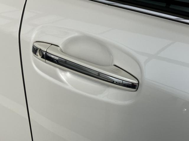 クラウン 2.5アスリート ナビパッケージ ETC オートクルーズコントロール バックカメラ ナビ TV アルミホイール HID AT スマートキー 電動格納ミラー 盗難防止システム パワーシート CD DVD再生 MD Bluetooth(38枚目)