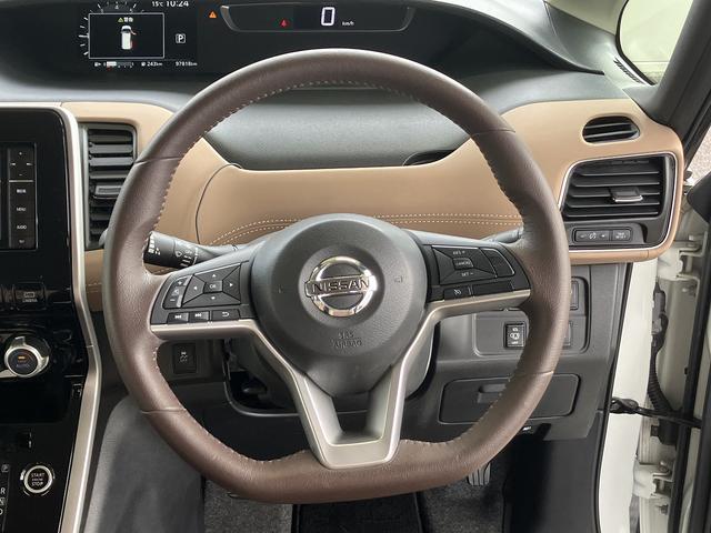 セレナ ハイウェイスター　ＥＴＣ　全周囲カメラ　ナビ　ＴＶ　クリアランスソナー　オートクルーズコントロール　衝突被害軽減システム　両側電動スライドドア　オートライト　スマートキー　アイドリングストップ　電動格納ミラー（7枚目）