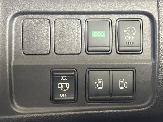 セレナ ハイウェイスター　ＥＴＣ　全周囲カメラ　ナビ　ＴＶ　クリアランスソナー　オートクルーズコントロール　衝突被害軽減システム　両側電動スライドドア　オートライト　スマートキー　アイドリングストップ　電動格納ミラー（11枚目）