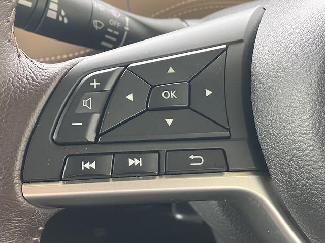 セレナ ハイウェイスター　ＥＴＣ　全周囲カメラ　ナビ　ＴＶ　クリアランスソナー　オートクルーズコントロール　衝突被害軽減システム　両側電動スライドドア　オートライト　スマートキー　アイドリングストップ　電動格納ミラー（14枚目）