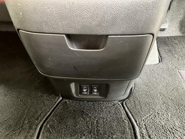 セレナ ハイウェイスター　ＥＴＣ　全周囲カメラ　ナビ　ＴＶ　クリアランスソナー　オートクルーズコントロール　衝突被害軽減システム　両側電動スライドドア　オートライト　スマートキー　アイドリングストップ　電動格納ミラー（47枚目）