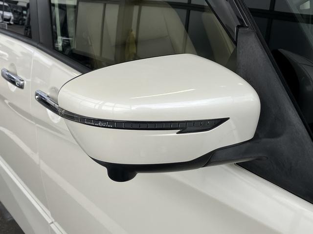 セレナ ハイウェイスター　ＥＴＣ　全周囲カメラ　ナビ　ＴＶ　クリアランスソナー　オートクルーズコントロール　衝突被害軽減システム　両側電動スライドドア　オートライト　スマートキー　アイドリングストップ　電動格納ミラー（52枚目）