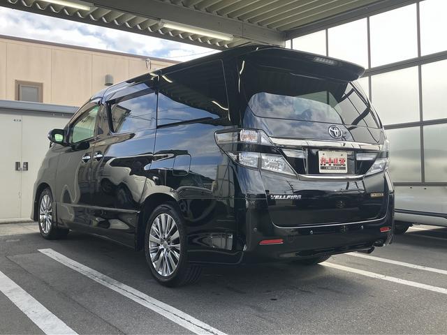 ヴェルファイア ２．４Ｚ　ゴールデンアイズＩＩ　ＥＴＣ　バックカメラ　ナビ　ＴＶ　クリアランスソナー　オートクルーズコントロール　両側電動スライドドア　オートライト　ＨＩＤ　電動リアゲート　スマートキー　電動格納ミラー　３列シート　オットマン（15枚目）