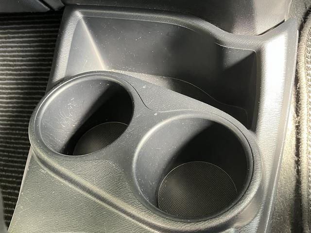 アクア S ETC バックカメラ ナビ TV オートライト スマートキー アイドリングストップ 電動格納ミラー CVT 衝突安全ボディ ABS ESC Bluetooth エアコン パワーステアリング(28枚目)