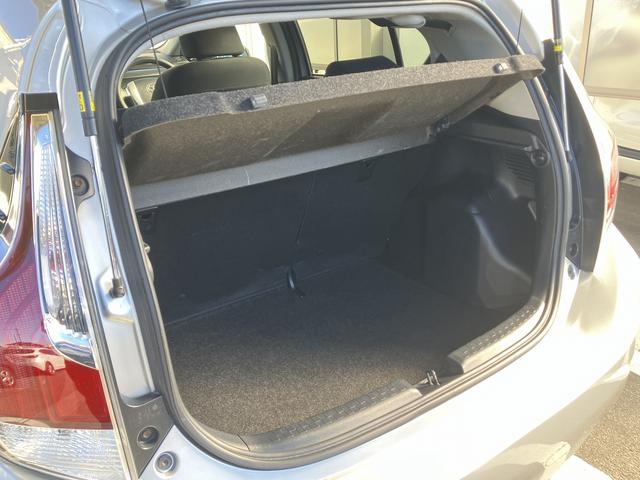 アクア S ETC バックカメラ ナビ TV オートライト スマートキー アイドリングストップ 電動格納ミラー CVT 衝突安全ボディ ABS ESC Bluetooth エアコン パワーステアリング(38枚目)