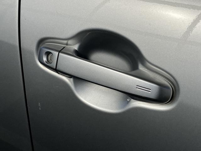 アクア S ETC バックカメラ ナビ TV オートライト スマートキー アイドリングストップ 電動格納ミラー CVT 衝突安全ボディ ABS ESC Bluetooth エアコン パワーステアリング(48枚目)