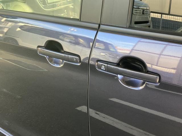 デイズルークス ハイウェイスター　Ｘ　全周囲カメラ　両側スライド・片側電動　ナビ　ＴＶ　ＨＩＤ　スマートキー　アイドリングストップ　電動格納ミラー　ベンチシート　ＣＶＴ　盗難防止システム　ＡＢＳ　ＣＤ　ＤＶＤ再生　ＵＳＢ（43枚目）