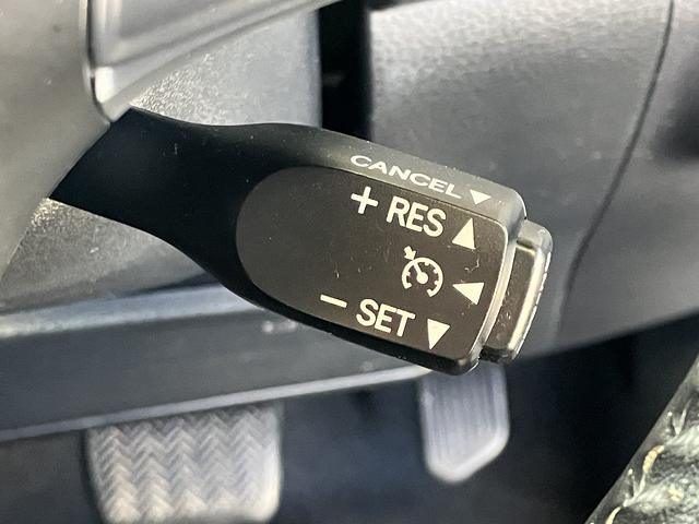 ハリアー プレミアム ドライブレコーダー ETC バックカメラ オートクルーズコントロール レーンアシスト パワーシート ナビ TV オートライト 電動リアゲート アルミホイール スマートキー アイドリングストップ(29枚目)