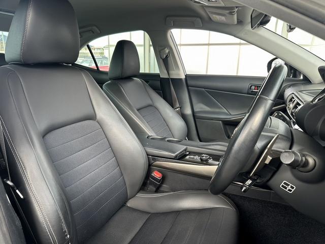 ＩＳ ＩＳ３００ｈ　ドライブレコーダー　ＥＴＣ　オートクルーズコントロール　バックカメラ　ナビ　ＴＶ　アルミホイール　オートライト　ＬＥＤヘッドランプ　ＣＶＴ　シートヒーター　スマートキー　電動格納ミラー（37枚目）