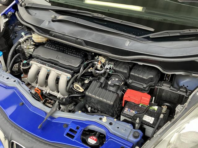 フィット G・10thアニバーサリー ドライブレコーダー ETC バックカメラ ナビ TV スマートキー CVT 盗難防止システム 衝突安全ボディ ABS CD DVD再生 USB エアコン パワーステアリング パワーウィンドウ(59枚目)