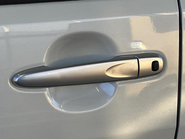 タント カスタムRS トップエディションSAII ETC バックカメラ 両側電動スライドドア ナビ TV 衝突被害軽減システム オートライト LEDヘッドランプ スマートキー アイドリングストップ 電動格納ミラー ベンチシート ターボ CVT(39枚目)