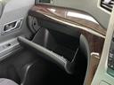 ２４０Ｓ　ＥＴＣ　バックカメラ　ナビ　ＴＶ　クリアランスソナー　両側電動スライドドア　オートライト　ＨＩＤ　スマートキー　電動格納ミラー　後席モニター　３列シート　ＣＶＴ　アルミホイール　ＵＳＢ（49枚目）