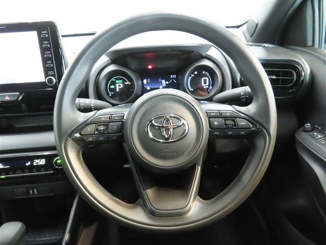 ヤリス ハイブリッドＧ　ハイブリッド　メモリーナビ　バックカメラ　ミュージックプレイヤー接続可　衝突被害軽減システム　ＥＴＣ　スマートキー　アイドリングストップ　オートクルーズコントロール　キーレス（33枚目）