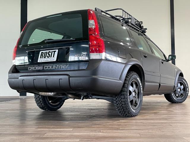 ボルボ ｘｃ７０ ブラックサファイア ルーフラック ルーフキャリア マッドタイヤ ホイールマットブラック塗装 レザーシート シートヒーター 85 0万円 平成16年 2004年 岐阜県 中古車 価格 Com